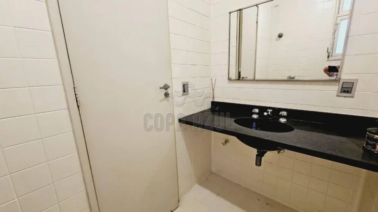 Imagem Copacabana - Residencial › Apartamento com 4 quarto(s) a Venda
