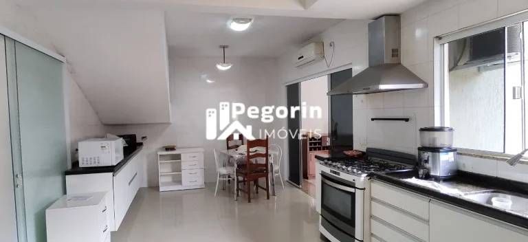 Imagem Casa à venda em Piraquara, Centro, com 4 quartos, 238,00m²