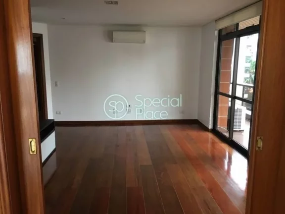Imagem Apartamento no bairro Moema com 287m² área privativa/útil, 3 dormitório(s), 3 suíte(s), 4 vaga(...