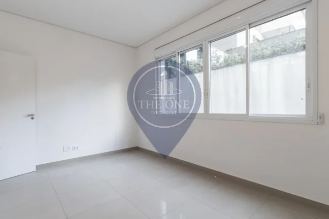Imagem Apartamento à venda em Pinheiros, São Paulo-SP: 2 quartos, 2 salas, 1 banheiro, 1 vaga de garagem, 130m² de área. Venha conferir!