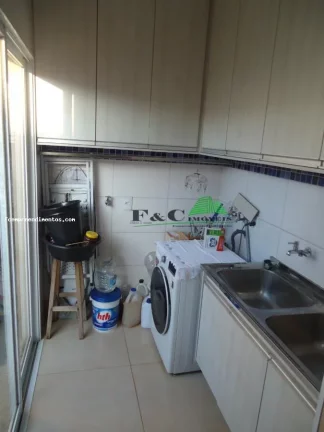 Imagem Casa para Venda em Iracemápolis, Centro, 4 dormitórios, 1 suíte, 3 banheiros, 5 vagas