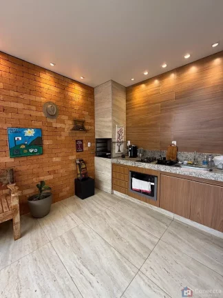 Imagem Casa à Venda no Condomínio Boungaville – 4 Quartos, 180m²