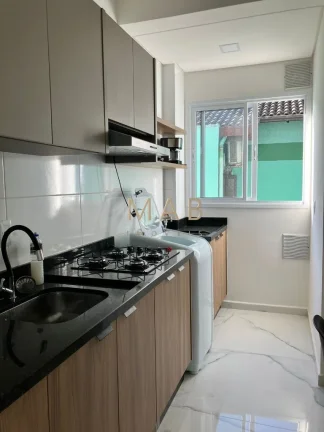 Imagem Apartamento à venda em Florianópolis-SC, bairro Ingleses do Rio Vermelho, 2 quartos, 1 suíte, 2 salas, 2 banheiros, 1 vaga, 77,00 m².