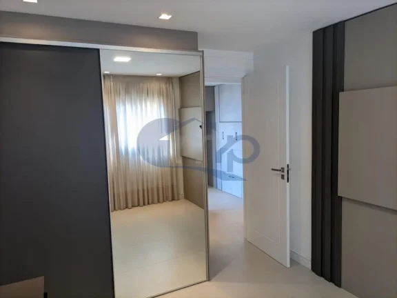 Imagem Apartamento á venda com 1 dormitório no centro de Torres/RS
