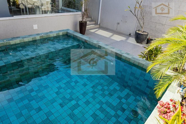 Imagem Casa com terreno 212,16 metros, 3 quartos, 2 vagas *piscina