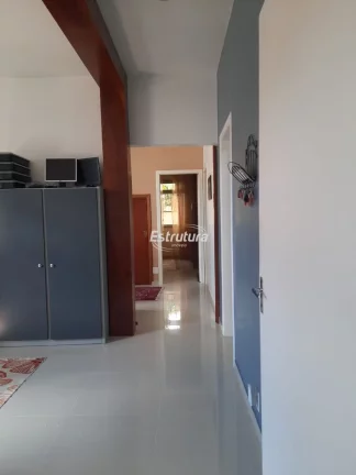 Imagem Apartamento térreo amplo com localização central