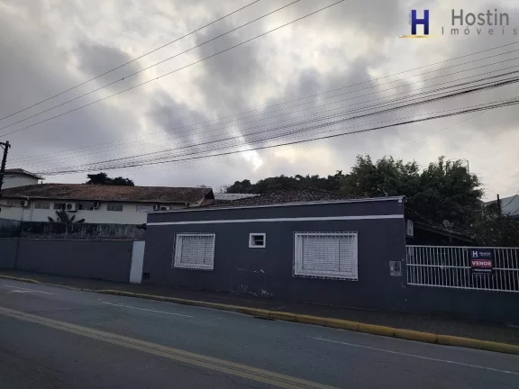 Imagem CASA RESIDENCIAL em São Francisco do Sul - SC, Centro