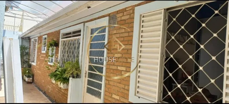 Imagem Casa 4 dormitórios (1 suíte) com piscina e edícula, Esplanada, Sjc.