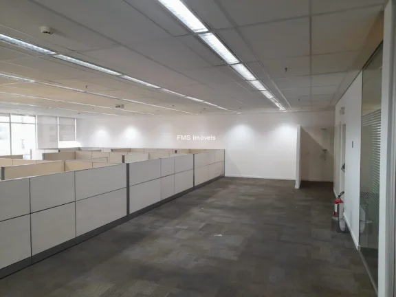 Imagem Conjunto Comercia no Brooklin com 306,35m² de área