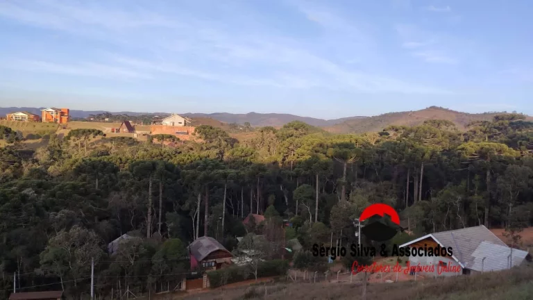 Imagem Terreno a venda na região do Descansópolis em Campos do Jordão - SP
