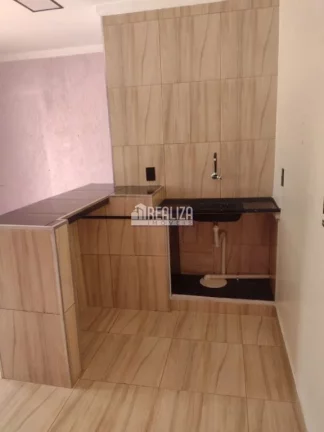 Imagem Casa residêncial com ponto comercial à venda no Residencial Morumbi em Uberaba | 2 dormitórios, churrasqueira e garagem
