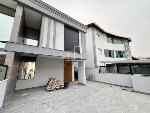 Imagem Casa / Sobrado para Venda em Florianópolis / SC no bairro Ingleses do Rio Vermelho