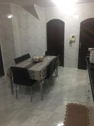 Imagem Sobrado para Venda por R$850.000,00 com 220m², 4 dormitórios, 1 suite e 5 vagas - São miguel paulista, São paulo / SP - Cód. BDI36518