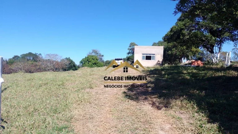 Imagem Chácara com 1 dormitório à venda, 5000 m² por R$ 230.000,00 - Congonhal - Tatuí/SP