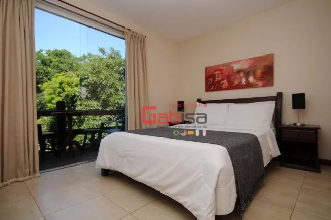 Imagem Pousada com 19 dormitórios à venda, 4457 m² por R$ 3.800.000,00 - Loteamento Portal da Ferradura - Armação dos Búzios/RJ