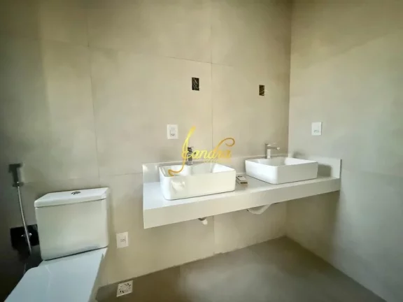 Imagem Sobrado com 04 suítes, 200m² de área construída