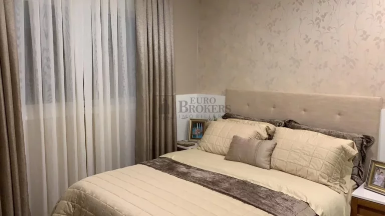Imagem Apartamento FRENTE MAR com 5 suítes à venda em Balneário Camboriú/SC