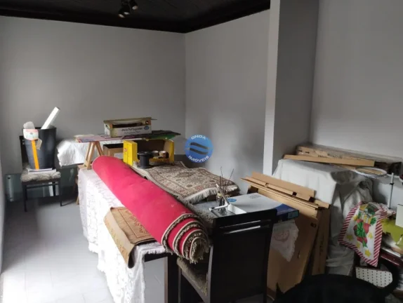 Imagem Casa a venda em Santos no Embaré, tipo raro, oportunidade.