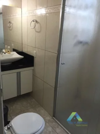Imagem Excelente sobrado a poucos minutos da estação do metro Conceição e Jabaquara com 5 dormitórios, 2vagas excelente quintal, com ótimo valor!