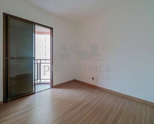 Imagem Apartamento em Perdizes com 4 quartos ( 1 suíte) e 3 vagas, 154m²