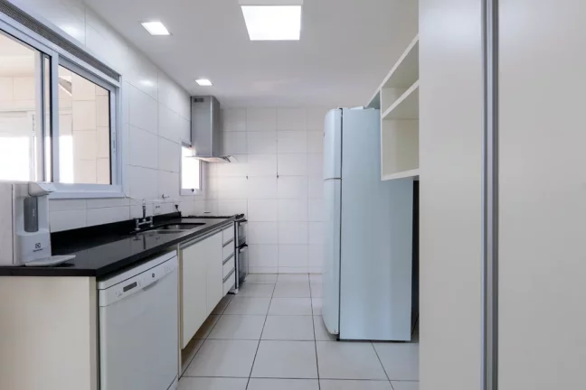 Imagem Apartamento à venda em São Paulo, Campo Belo, com 3 quartos, 161m2