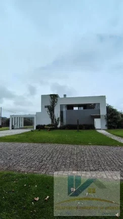 Imagem Casa para Venda em São José dos Pinhais, Campo Largo da Roseira, 4 dormitórios, 4 suítes, 4 banheiros, 5 vagas