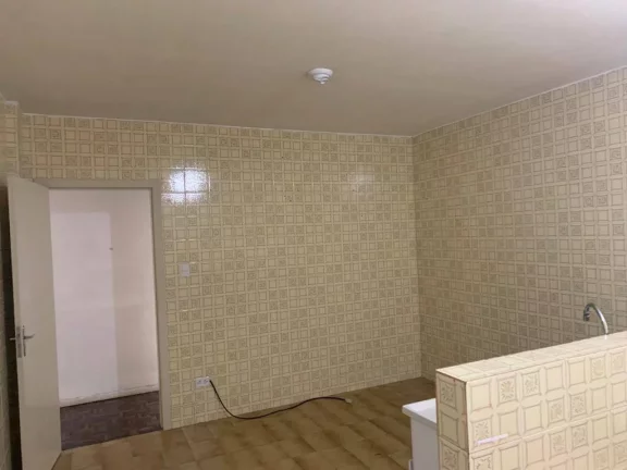 Imagem Apartamento Térreo no Portão com 3 Quartos - R$350 mil