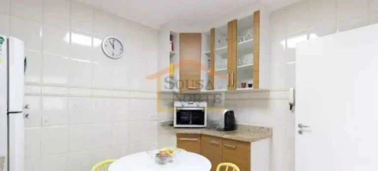 Imagem Casa em condomínio fechado, 3 dormitórios, sendo 1 suíte, 2 banheiros, bem arejado e iluminado, a...