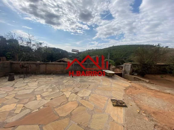 Imagem Fazenda com 44 Hectares à Venda em Aiuruoca - MG