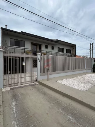 Imagem SOBRADO com 4 dormitórios à venda com 180m² por R$ 820.000,00 no bairro Weissópolis - PINHAIS / PR