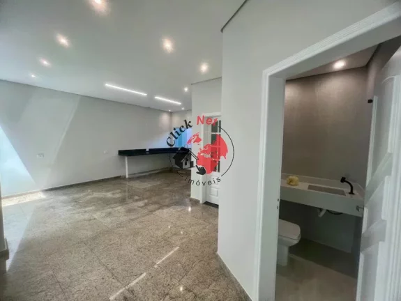 Imagem Lindo Sobrado à Venda na Vila Scarpelli – Santo André | 244m² | 3 Suítes | 5 Vagas