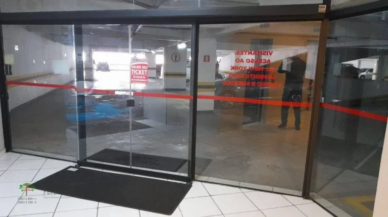 Imagem Sala, 29 m² - venda por R$ 223.000,00 ou aluguel por R$ 1.304,00/mês - Centro - Curitiba/PR