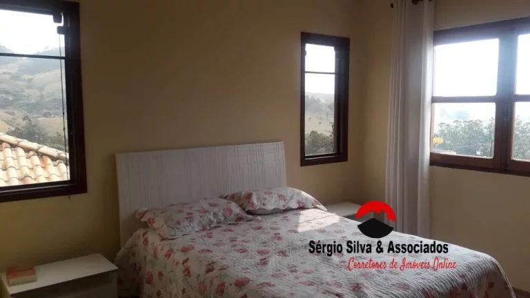 Imagem Casa a Venda na Cidade de Paraisópolis -MG.