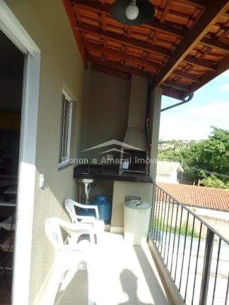 Imagem Casa à venda na Chácara da Barra. 

São duas casas no terreno, totalmente repaginadas
Frente : Ru...