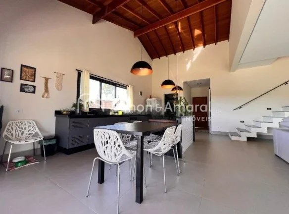 Imagem Charmosa casa de campo em um dos condomínios mais completos da região, perfeita para quem busca tr...