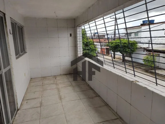 Imagem Casa com 03 Quartos e Loja no Engenho do Meio, Recife