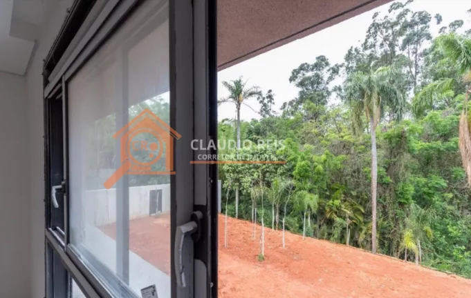 Imagem Casa com 4 Quartos à venda, 944m² - Granja Julieta
