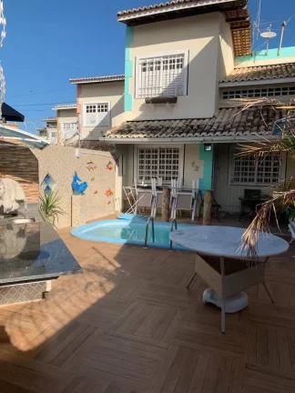 Casa no Condomínio Porto Feliciano: 2 Quartos, Piscina Particular - Confira!