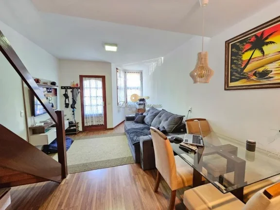 Imagem Casa em Condomínio para Venda em Teresópolis / RJ no bairro Parque do Imbui