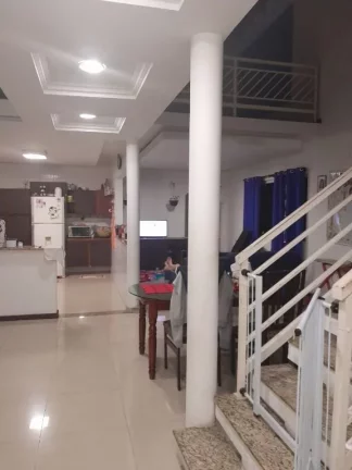 Imagem Sobrado com 4 dormitórios à venda, 250 m² por R$ 1.250.000,00 - Chácara Faggion - Suzano/SP