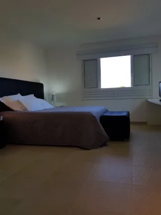 Imagem CONDOMINIO QUINTAS DE SAÚIPE - CASA TOTALMENTE MOBILIADA, DECORADA, MODELO DO RENOMADO ARQUITETO DAVI BASTOS: 330m2 DE ÁREA, 3 SUITES SALA AMPLIADA