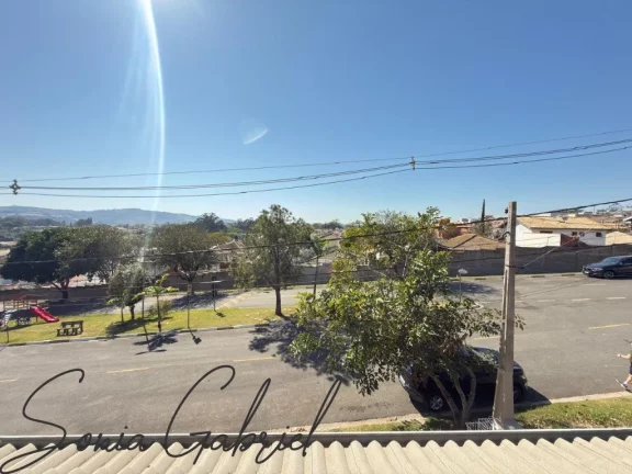 Imagem Casa de 4 quartos com suíte em condomínio de luxo em Vinhedo-SP, Condomínio Terras de São Francisco, 187m², 4 vagas. Imagem Casa de 4 quartos com suíte em condomínio de luxo em Vinhedo-SP, Condomínio Terras de São Francisco, 187m², 4 vagas.