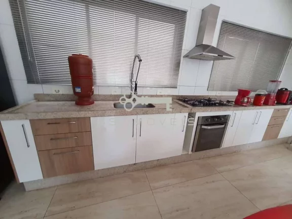 Imagem Casa Moderna com 4 Dorms e Lazer Completo no Cond. Reserva Vale Verde
