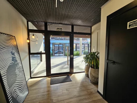 Imagem Imóvel com 1 Quarto à Venda, 43 m² em Menino Deus - Porto Alegre