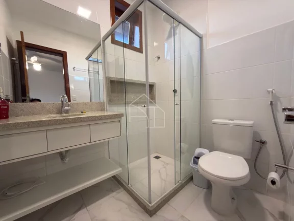Imagem Casa em Jacaraípe com 1.546 m² Alto Padrão, Serra, ES