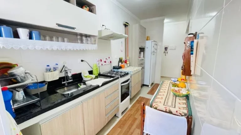 Imagem Excelente apartamento na Ocian 2 dormitórios 1 suíte!!!