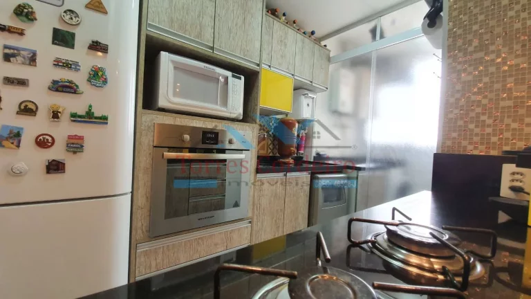 Imagem Apartamento com 2 dorm. (1 suíte) + 2 vagas - Jd. Monte Kemel