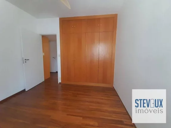 Imagem Apartamento espaçoso em Moema Pássaros fora de rota!