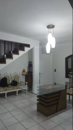 Imagem Sobrado com 4 dormitórios à venda, 160 m² por R$ 600.000,00 - Vila Urupês - Suzano/SP
