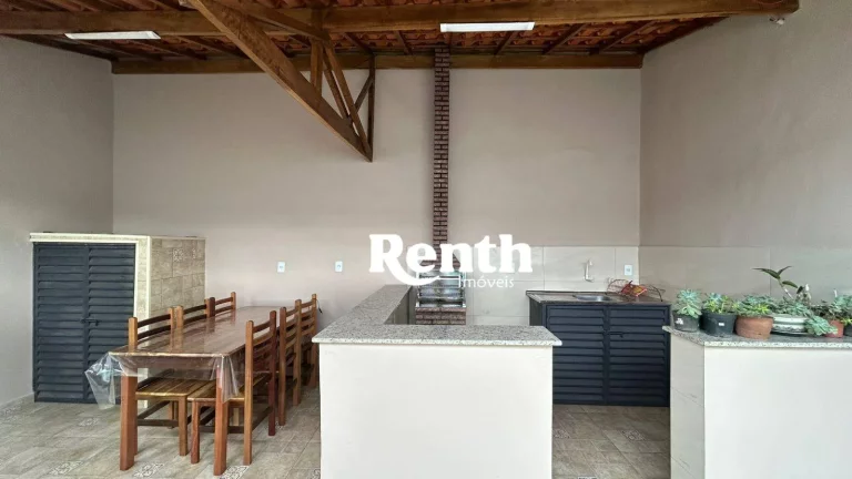 Imagem Sobrado com 3 dormitórios à venda, 198 m² por R$ 550.000,00 - Vila Industrial - Rio Claro/SP